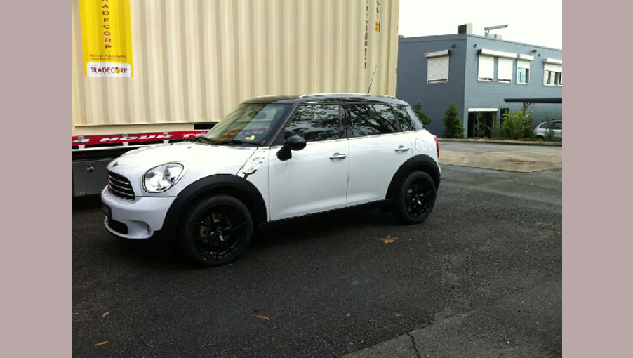 Copy-of-KORSA---MINI-COOPER.jpg